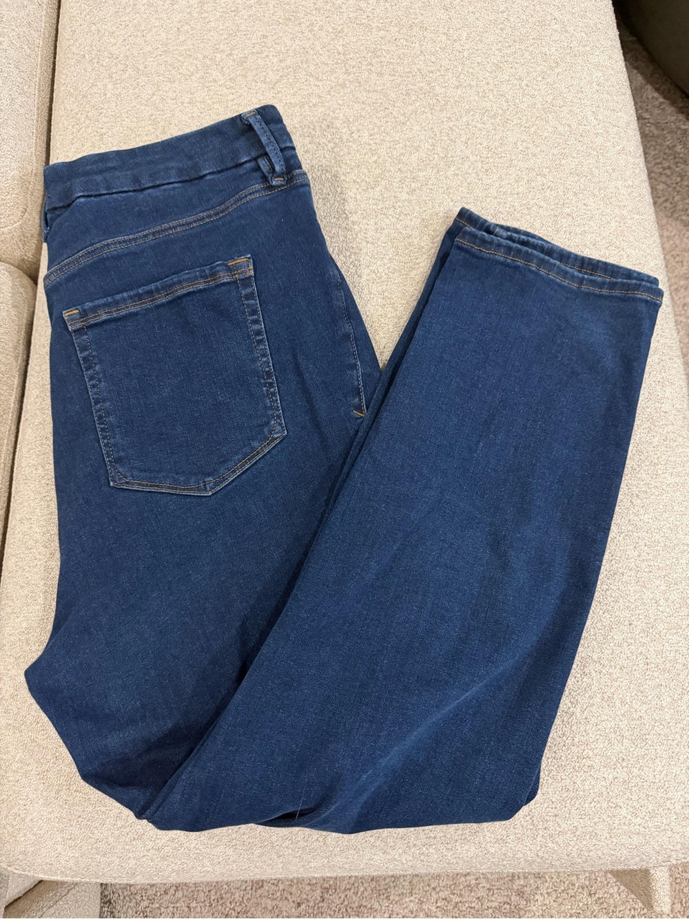 Good American Always Fits Jeans in Blue size 14-18 EUC